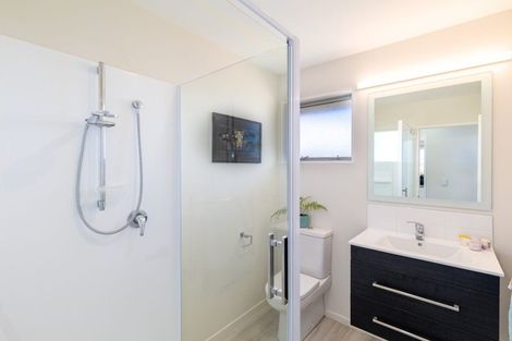 Photo of property in 399a Estuary Road, South New Brighton, Christchurch, 8062