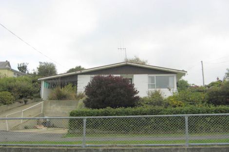 Photo of property in 10 Hull Street, South Hill, Oamaru, 9400
