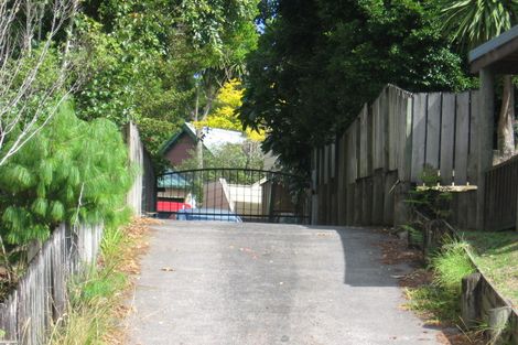 Photo of property in 5 West Glade Crescent, Birkenhead, Auckland, 0626