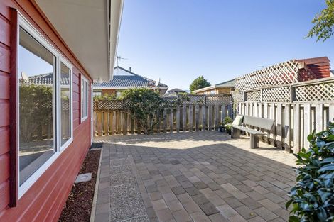 Photo of property in 2a Trinity Place, Paraparaumu Beach, Paraparaumu, 5032