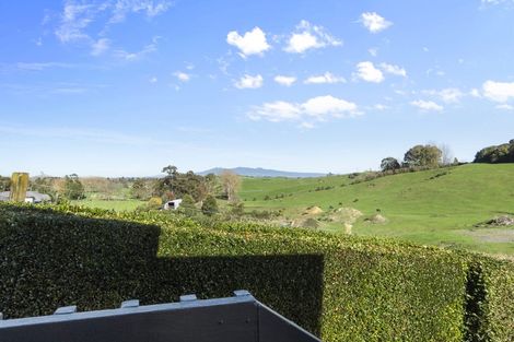 Photo of property in 113 Amanda Avenue, Dinsdale, Hamilton, 3204