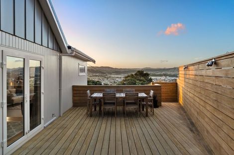 Photo of property in 68 Kinghorne Street, Strathmore Park, Wellington, 6022