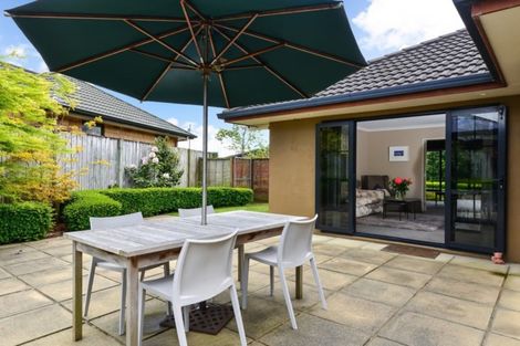 Photo of property in 8 The Peninsula, Huntington, Hamilton, 3210