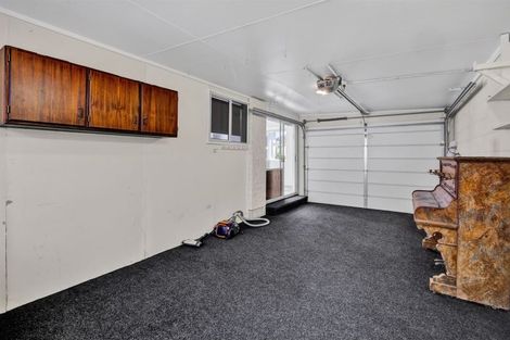 Photo of property in 18 George Street, Hawera, 4610