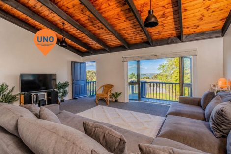Photo of property in 11 Kaanapali Place, Wattle Downs, Auckland, 2103