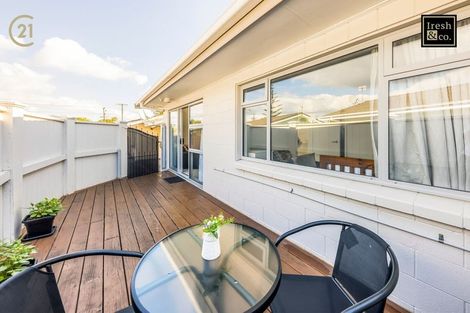 Photo of property in 2/29 South Street, Papakura, 2110