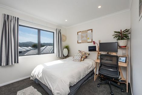 Photo of property in 18 Kauamo Close, Waiwhetu, Lower Hutt, 5010