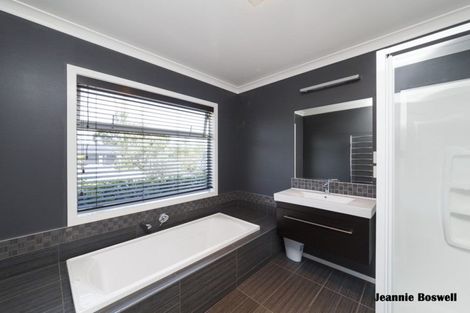 Photo of property in 248f Watershed Road, Bunnythorpe, Palmerston North, 4470