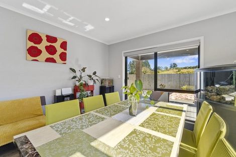 Photo of property in 15 Waikaka Place, Rototuna North, Hamilton, 3210