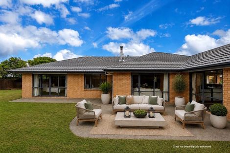Photo of property in 4 Gainsborough Court, Rolleston, 7614