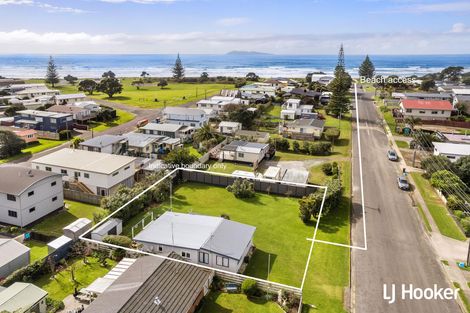 Photo of property in 10 Leo Street, Waihi Beach, 3611