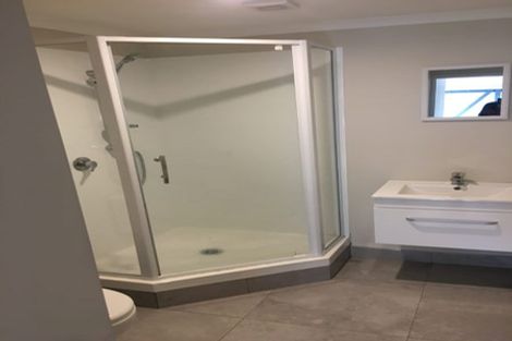 Photo of property in 52 Stillwater Crescent, Stillwater, Silverdale, 0993