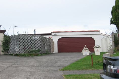 Photo of property in 3/1 Antrim Place, Tamatea, Napier, 4112
