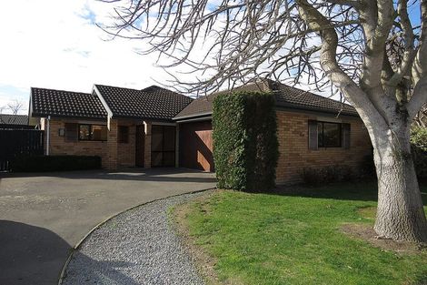 Photo of property in 4 Parkstone Avenue, Ilam, Christchurch, 8041