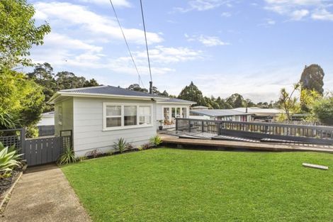 Photo of property in 38 Woodside Road, Massey, Auckland, 0614