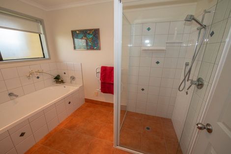 Photo of property in 11 Oden Hill, Coopers Beach, 0420