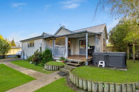 Photo of property in 233 Makino Road, Feilding, 4702