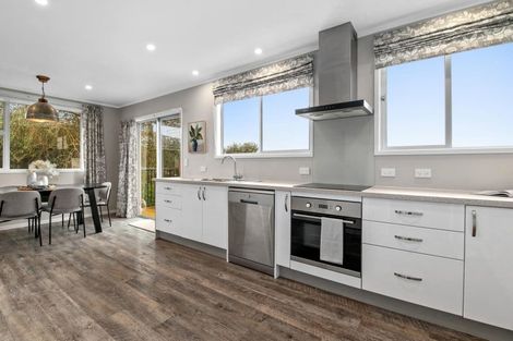 Photo of property in 422 Pukehangi Road, Pomare, Rotorua, 3015