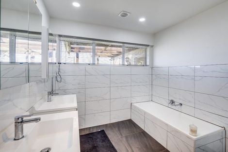 Photo of property in 424 Montgomery Street, Raureka, Hastings, 4120