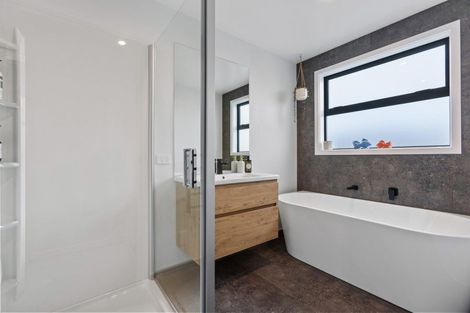 Photo of property in 1 Fraer Street, Cromwell, 9310