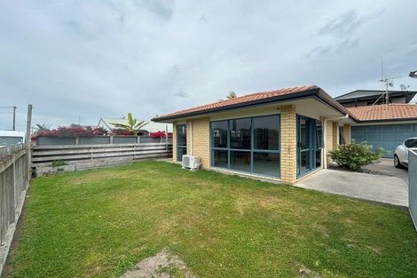 Photo of property in 65a Percy Road, Papamoa Beach, Papamoa, 3118