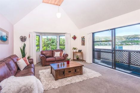 Photo of property in 3 Ronald Woolf Place, Churton Park, Wellington, 6037