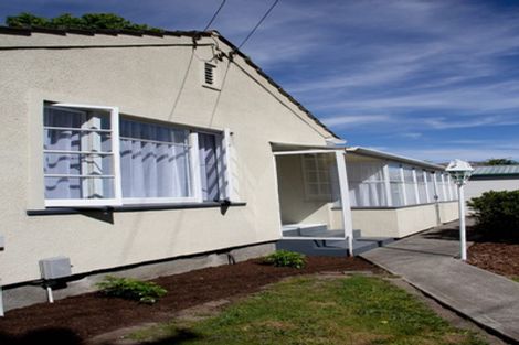 Photo of property in 390 Linwood Avenue, Bromley, Christchurch, 8062