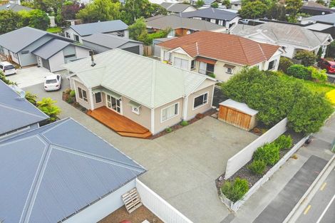 Photo of property in 1/110 Hills Road, Edgeware, Christchurch, 8013