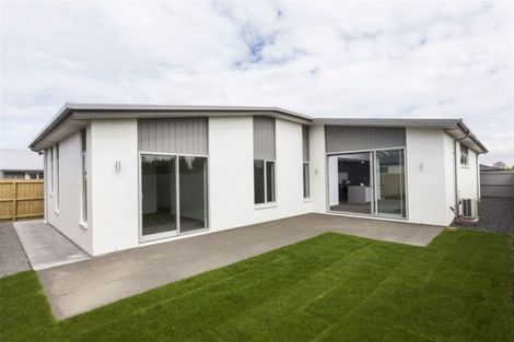 Photo of property in 57 Rannoch Drive, Broomfield, Christchurch, 8042