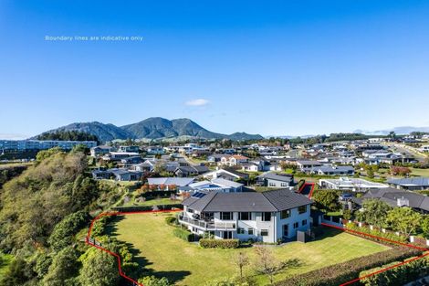 Photo of property in 19 Magnolia Rise, Waipahihi, Taupo, 3330