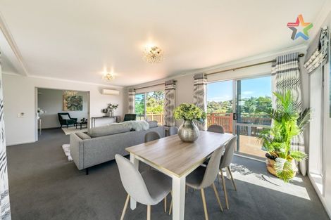 Photo of property in 18 Cresswell Place, Johnsonville, Wellington, 6037