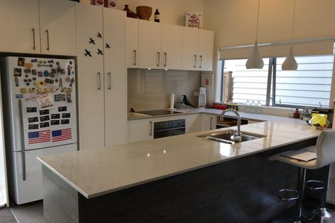 Photo of property in 29d Eastview Road, Glen Innes, Auckland, 1072