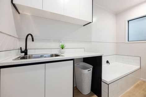 Photo of property in 3/27 Hillsborough Terrace, Hamilton Central, Hamilton, 3204