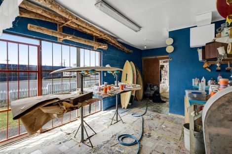 Photo of property in 102 Tasman Street, Opunake, 4616