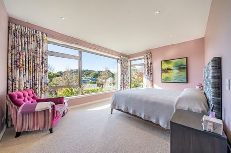 Photo of property in 10 Ferndale Drive, Waikanae, 5036
