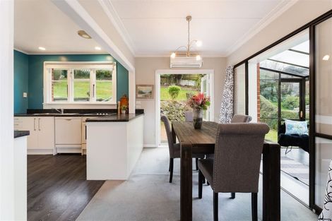 Photo of property in 6 Middleton Road, Kew, Dunedin, 9012
