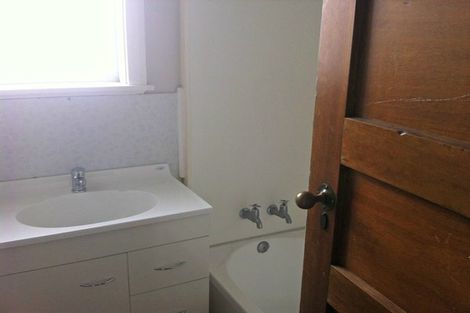 Photo of property in 31 Dickson Crescent, Hornby, Christchurch, 8042