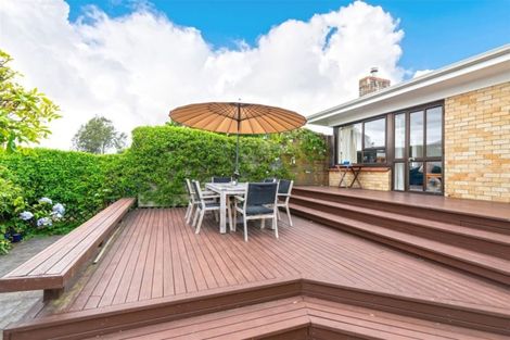 Photo of property in 1/35 Mcintyre Road, Mangere Bridge, Auckland, 2022