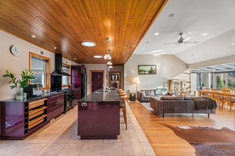 Photo of property in 714 Lake Hayes-arrow Junction Highway, Lake Hayes, Queenstown, 9371