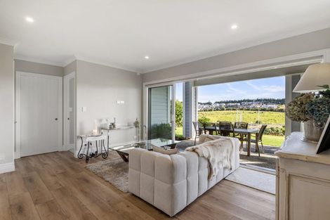 Photo of property in 88 Voyager Drive, Gulf Harbour, Whangaparaoa, 0930