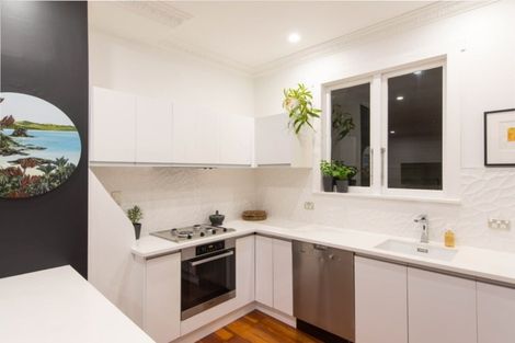 Photo of property in 17 Alberon Street, Parnell, Auckland, 1052