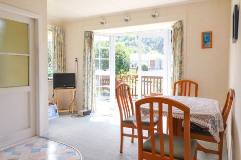 Photo of property in 131 Brunton Crescent, Thames, 3500