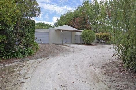 Photo of property in 263 Gibbons Road, Kaiwaka, 0573