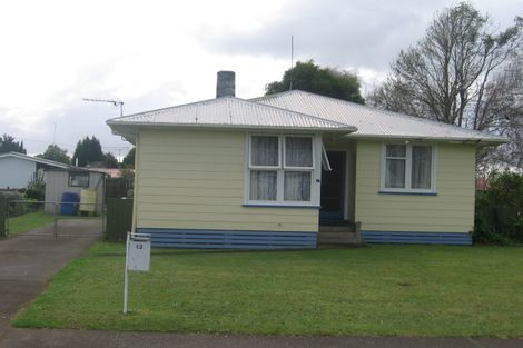 Photo of property in 12 Bates Street, Papakura, 2110
