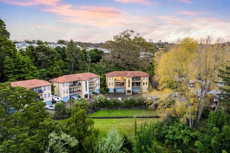 Photo of property in 6/7 The Avenue, Albany, Auckland, 0632