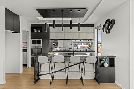 Photo of property in 5 Skibbereen Drive, Halswell, Christchurch, 8025