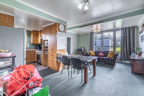 Photo of property in 54 Arthur Street, Gladstone, Invercargill, 9810