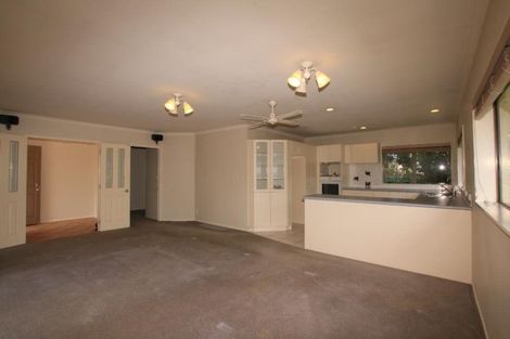 Photo of property in 329a Great South Road, Papakura, 2110