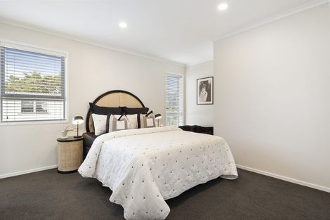 Photo of property in 6/13 Kaihu Street, Northcote, Auckland, 0627