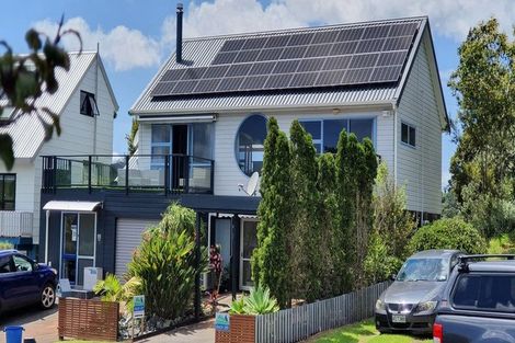 Photo of property in 108 Te Haumi Drive, Paihia, 0200